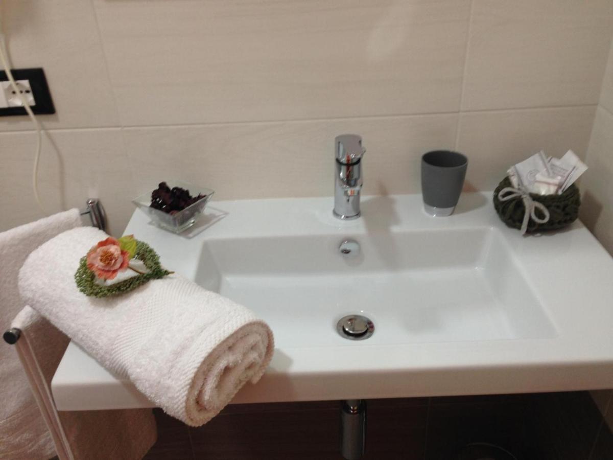 B&B Borgo Lando Barcellona Pozzo di Gotto Esterno foto
